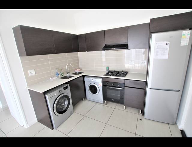 1 BEDROOM APARTMENT TO LET IN GREENSTONE HILL